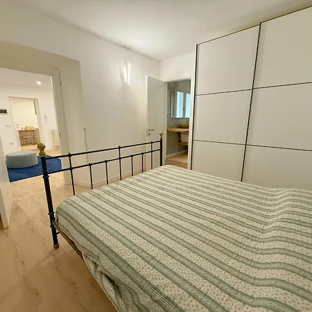 Lovers House Nyaraló *