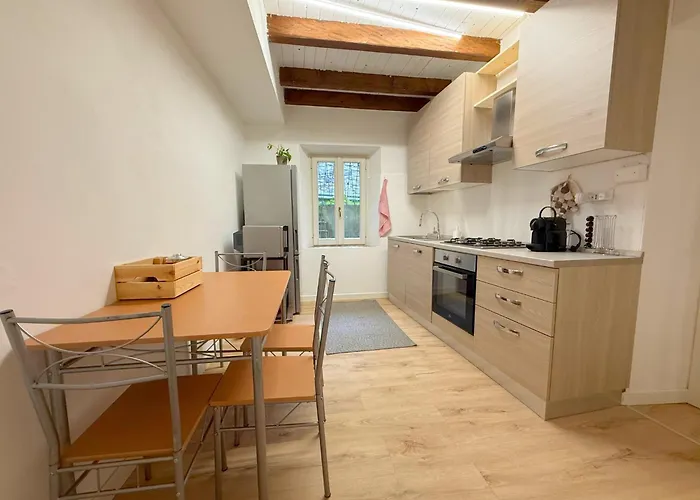 Lovers House Сasa de vacaciones Lesa